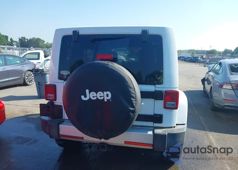 2012 Jeep Wrangler Unlimited Sahara from USA, damaged, VIN 1C4HJWEG2CL206447